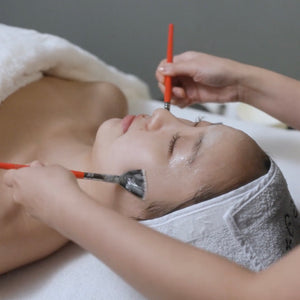 Skin Consultation + Hydration Care (New Clients Only)